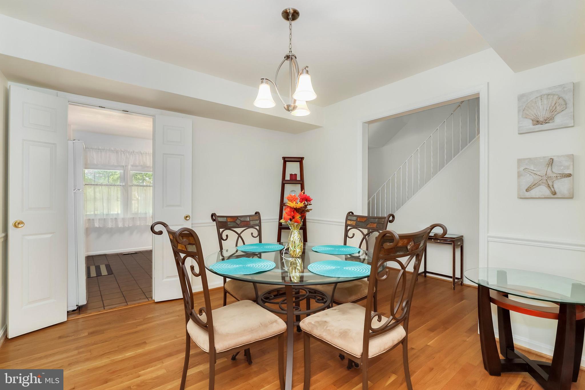 7042 Leestone Street Springfield, VA 22151 - Photo 10 of 43