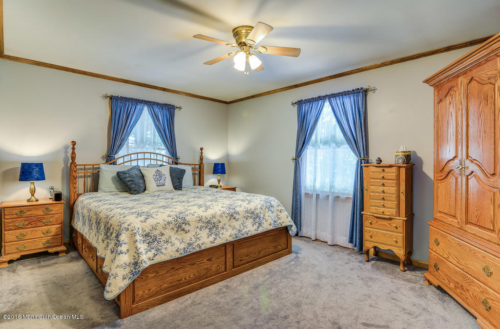 4 Stone Hill Road Allentown, NJ 08501 - Photo 16 of 27 015_Master Bedroom