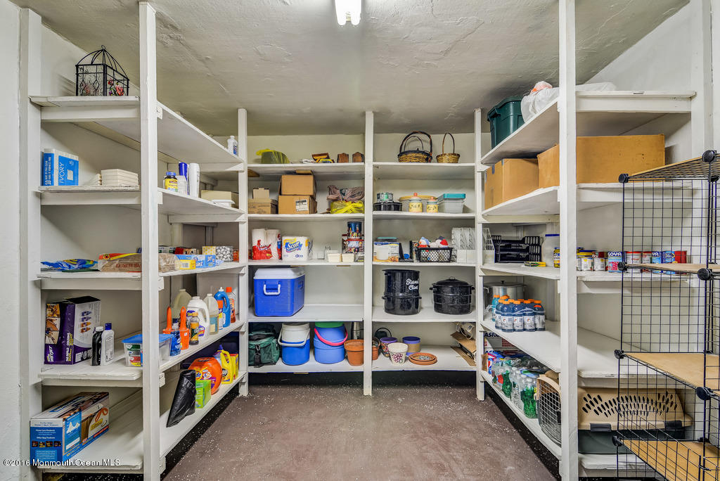 4 Stone Hill Road Allentown, NJ 08501 - Photo 22 of 27 021_Pantry