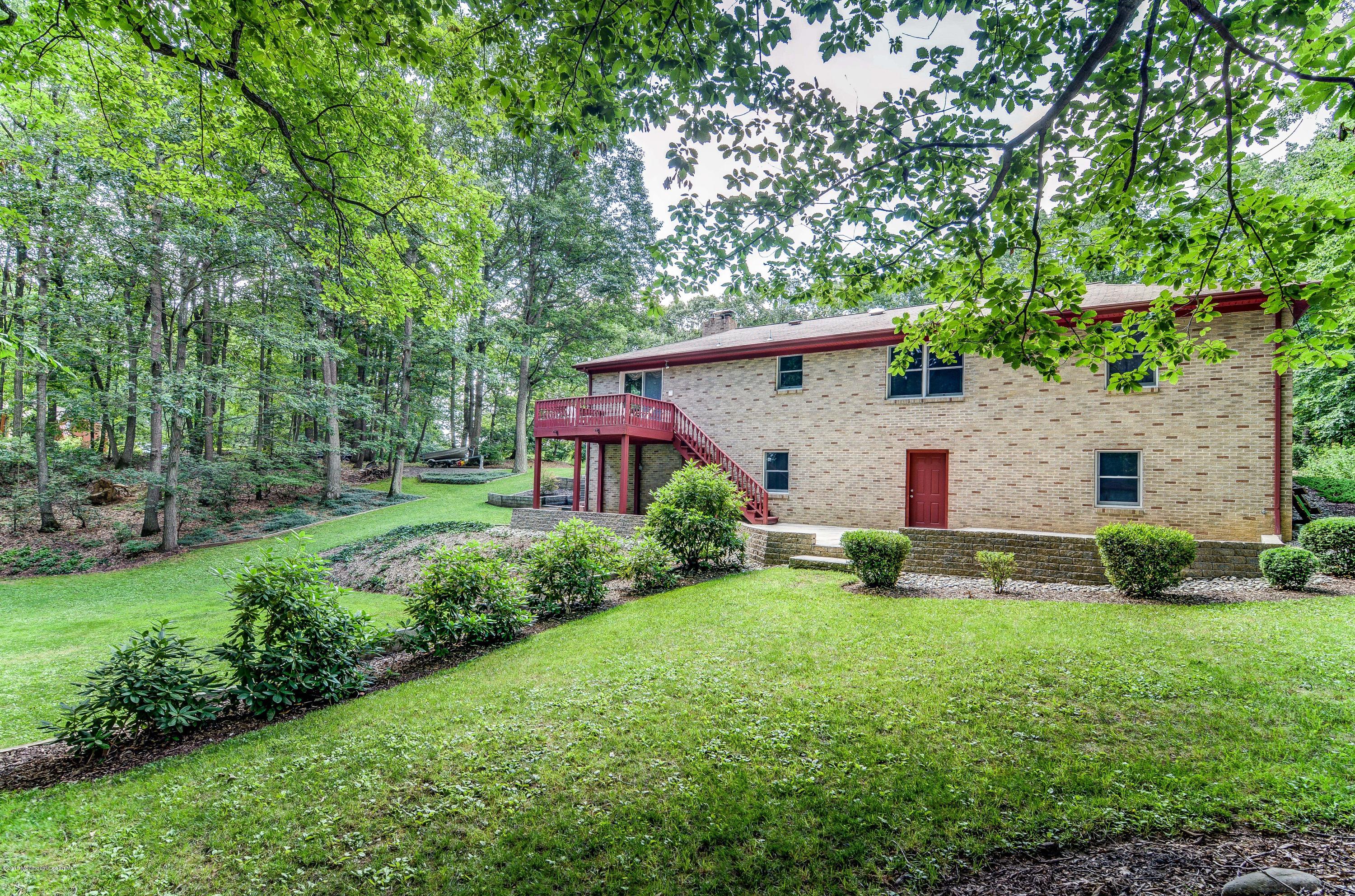 4 Stone Hill Road Allentown, NJ 08501 - Photo 5 of 27 026_Rear View