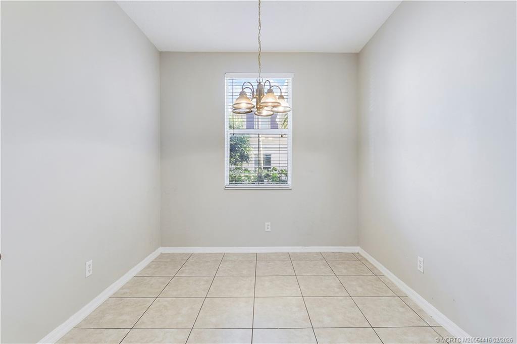 1586 Frederick Small Road Jupiter, FL 33458 - Photo 9 of 98 Gallery Image 9