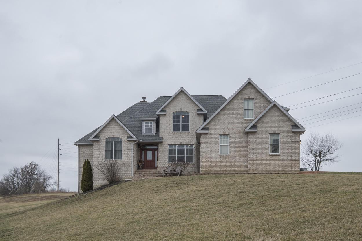 6193 Amanda-Southern Road Southwest Amanda, OH 43102 - Photo 1 of 55