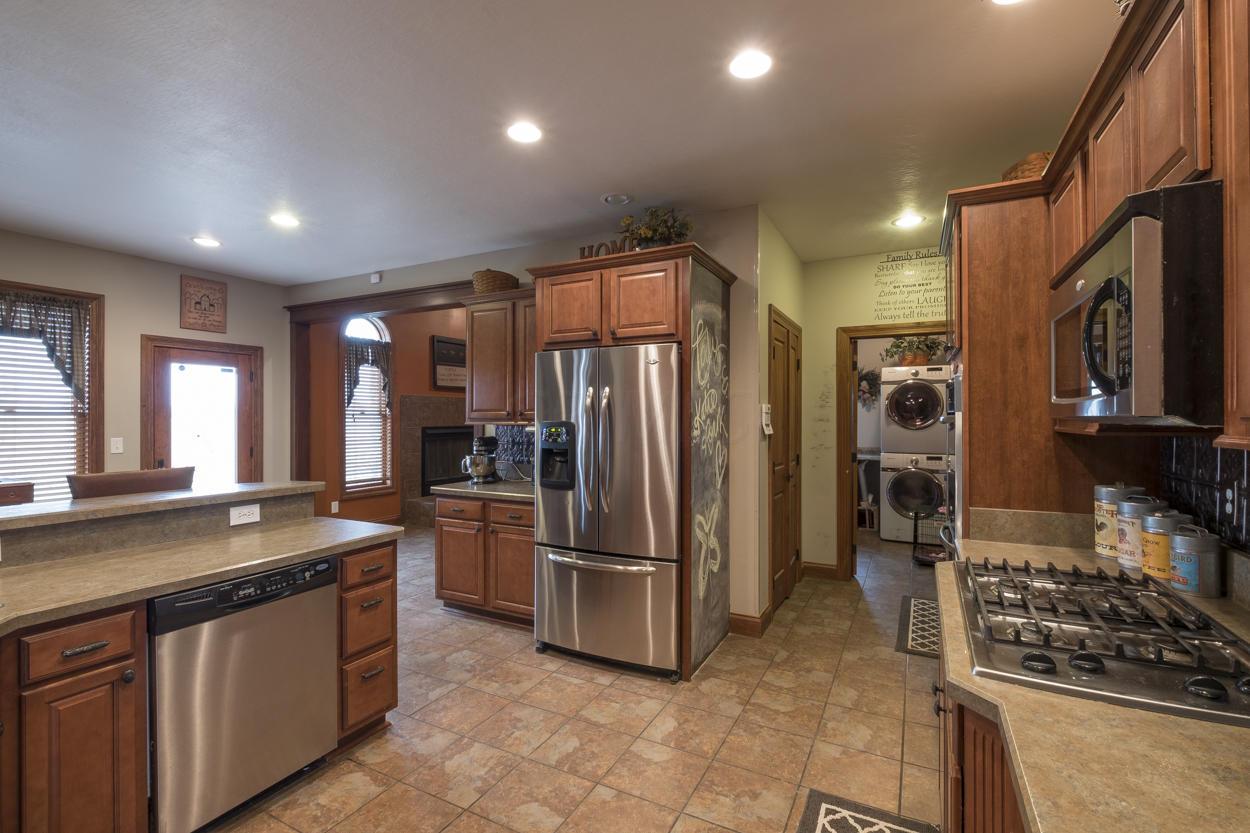6193 Amanda-Southern Road Southwest Amanda, OH 43102 - Photo 11 of 55
