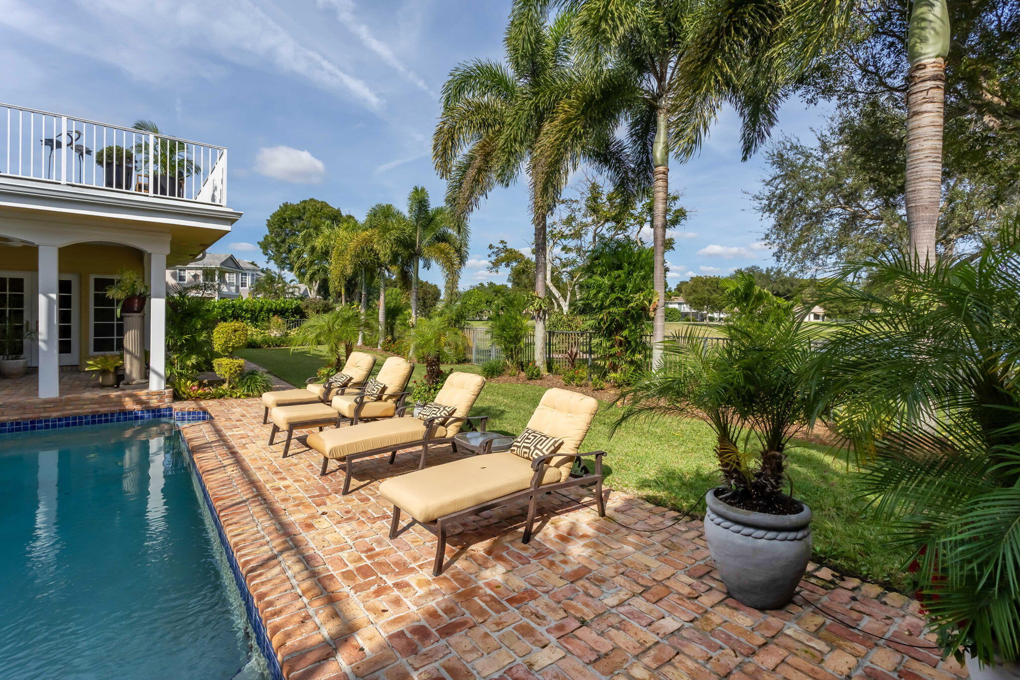 2883 Banyan Blvd Circle Northwest Boca Raton, FL 33431 - Photo 13 of 80 Lounge area