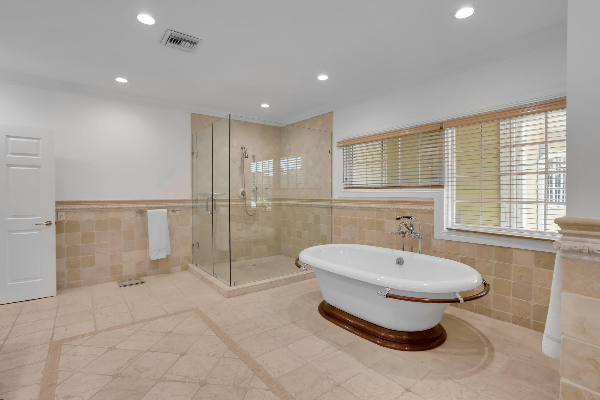 2883 Banyan Blvd Circle Northwest Boca Raton, FL 33431 - Photo 62 of 80 Primary Suite Bath