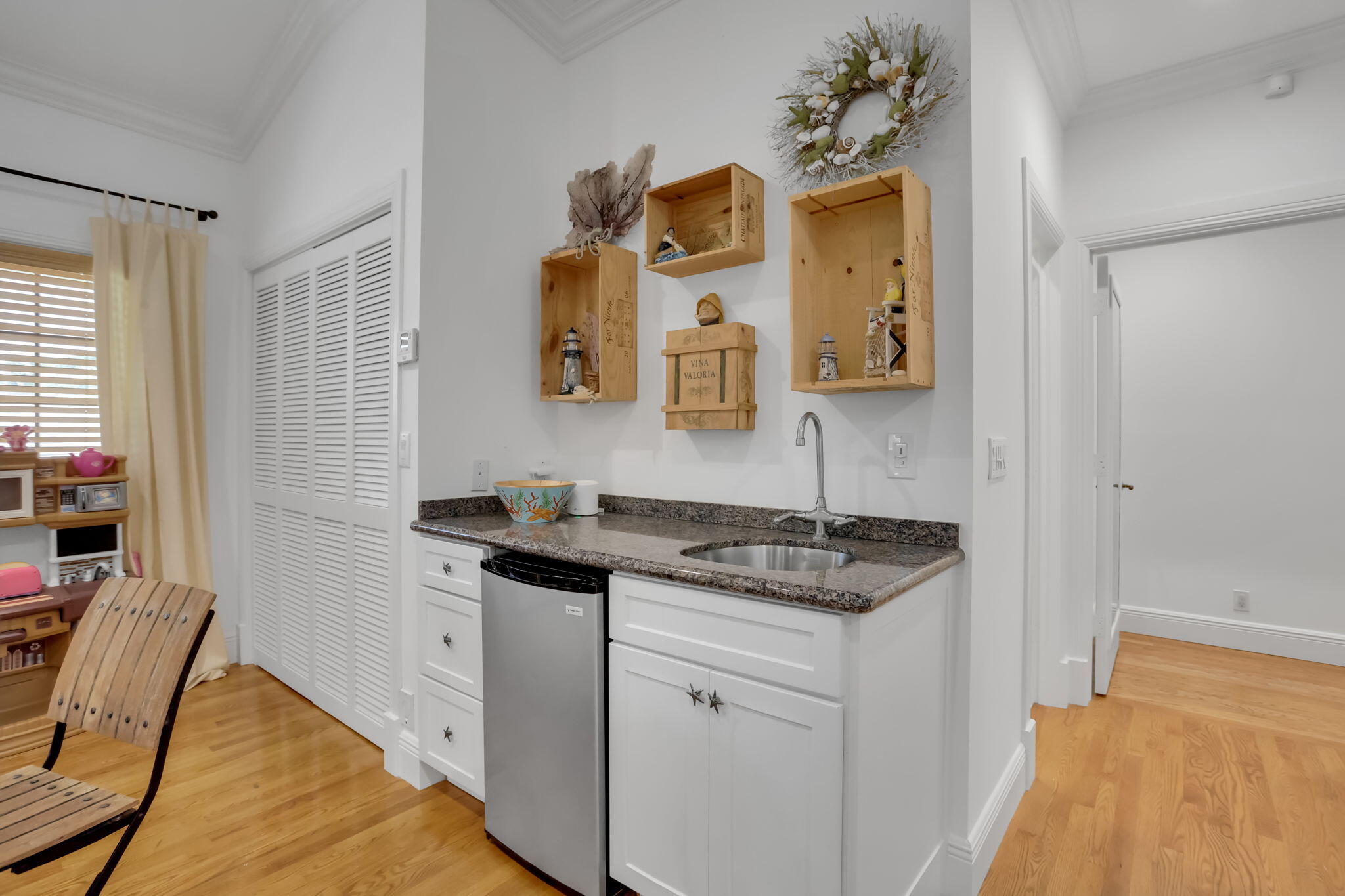 2883 Banyan Blvd Circle Northwest Boca Raton, FL 33431 - Photo 74 of 80 Kitchenette for 2nd floor rec room