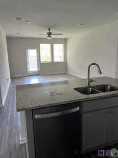 $2,500 | 6708 Tiger Pointe Drive, Baton Rouge, LA 70817