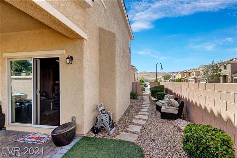 424 White Heart Road Las Vegas, NV 89148 - Photo 8 of 15 Gallery Image 8