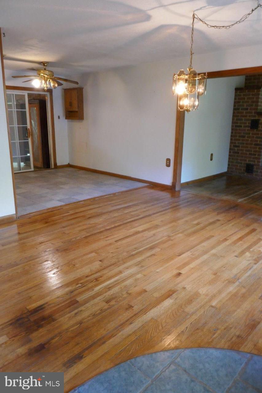 29180 Howell Point Road Trappe, MD 21673 - Photo 3 of 34