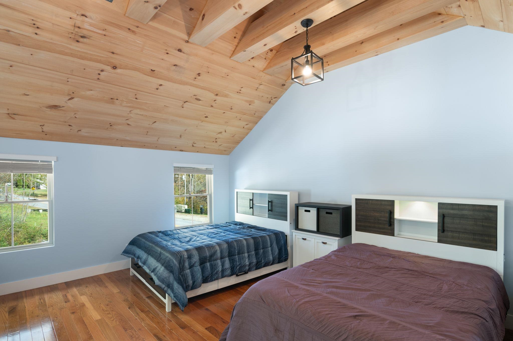 636 Tunnel Street Readsboro, VT 05350 - Photo 14 of 37