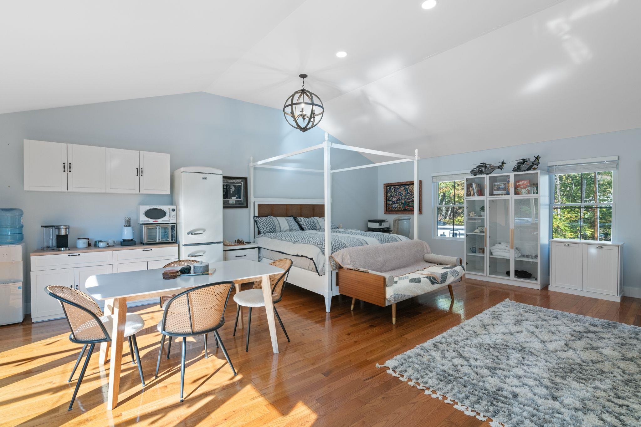 636 Tunnel Street Readsboro, VT 05350 - Photo 19 of 37