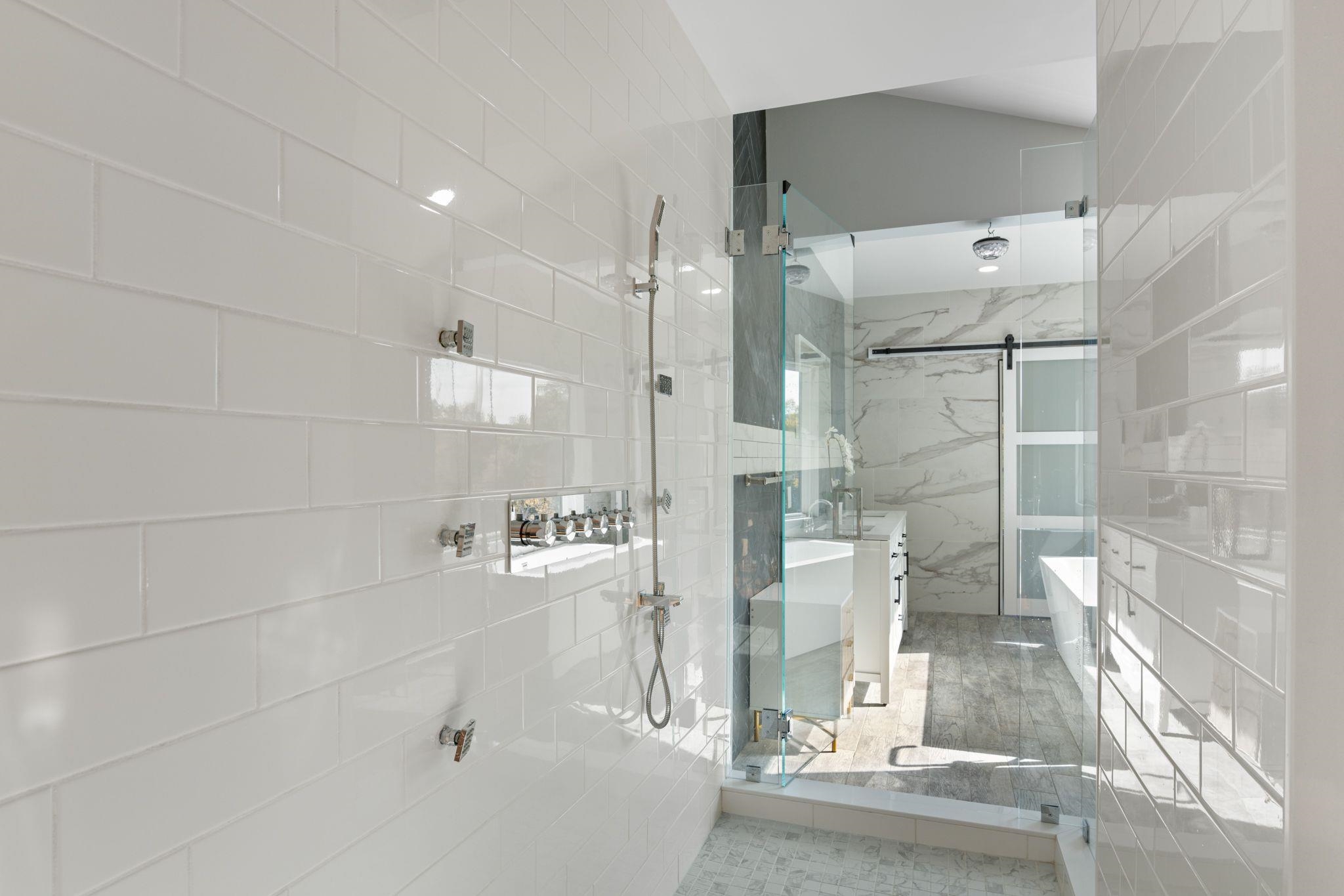 636 Tunnel Street Readsboro, VT 05350 - Photo 24 of 37