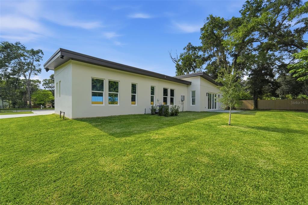 561 North Thompson Road Apopka, FL 32712 - Photo 35 of 43 Gallery Image 35