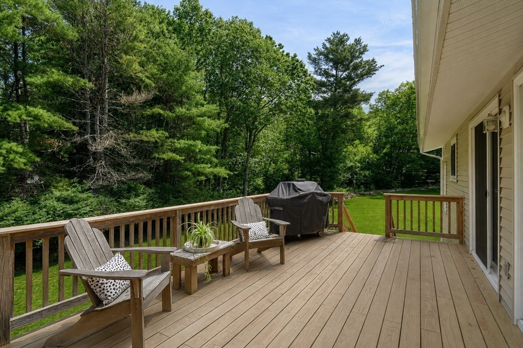 9 Merifield Lane Natick, MA 01760 - Photo 18 of 20