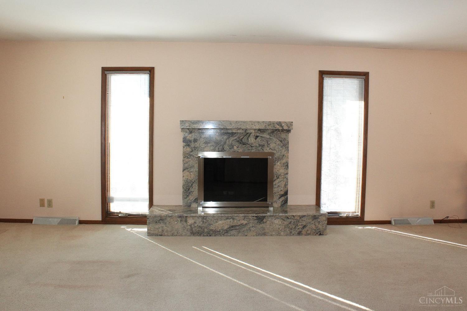 5870 Ropes Drive Cincinnati, OH 45244 - Photo 15 of 37 Gallery Image 15