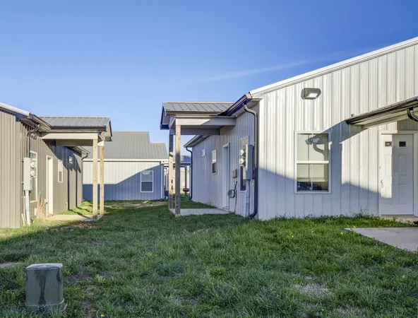 $1,370 | 188 Bainbridge Drive, Unit A, Clarksville, TN 37043