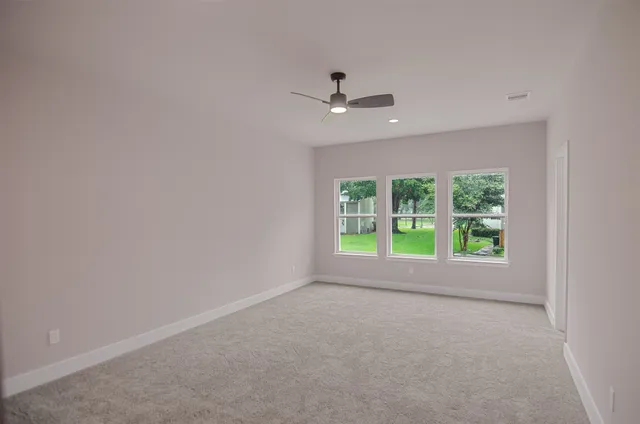 $349,800 | 12310 Glenview Drive, Montgomery, TX 77356