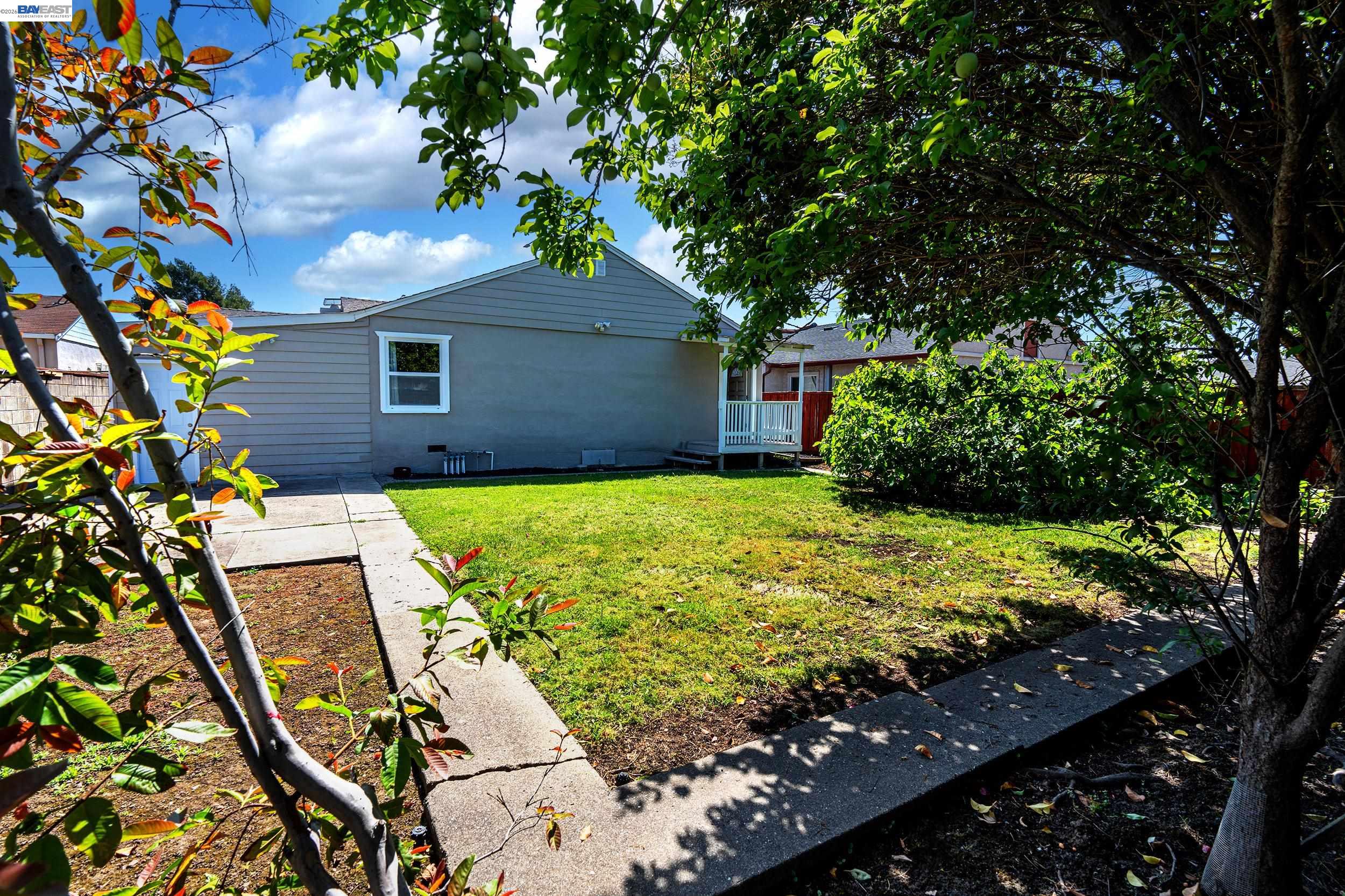 21835 Redwood Road Castro Valley, CA 94546 - Photo 26 of 31
