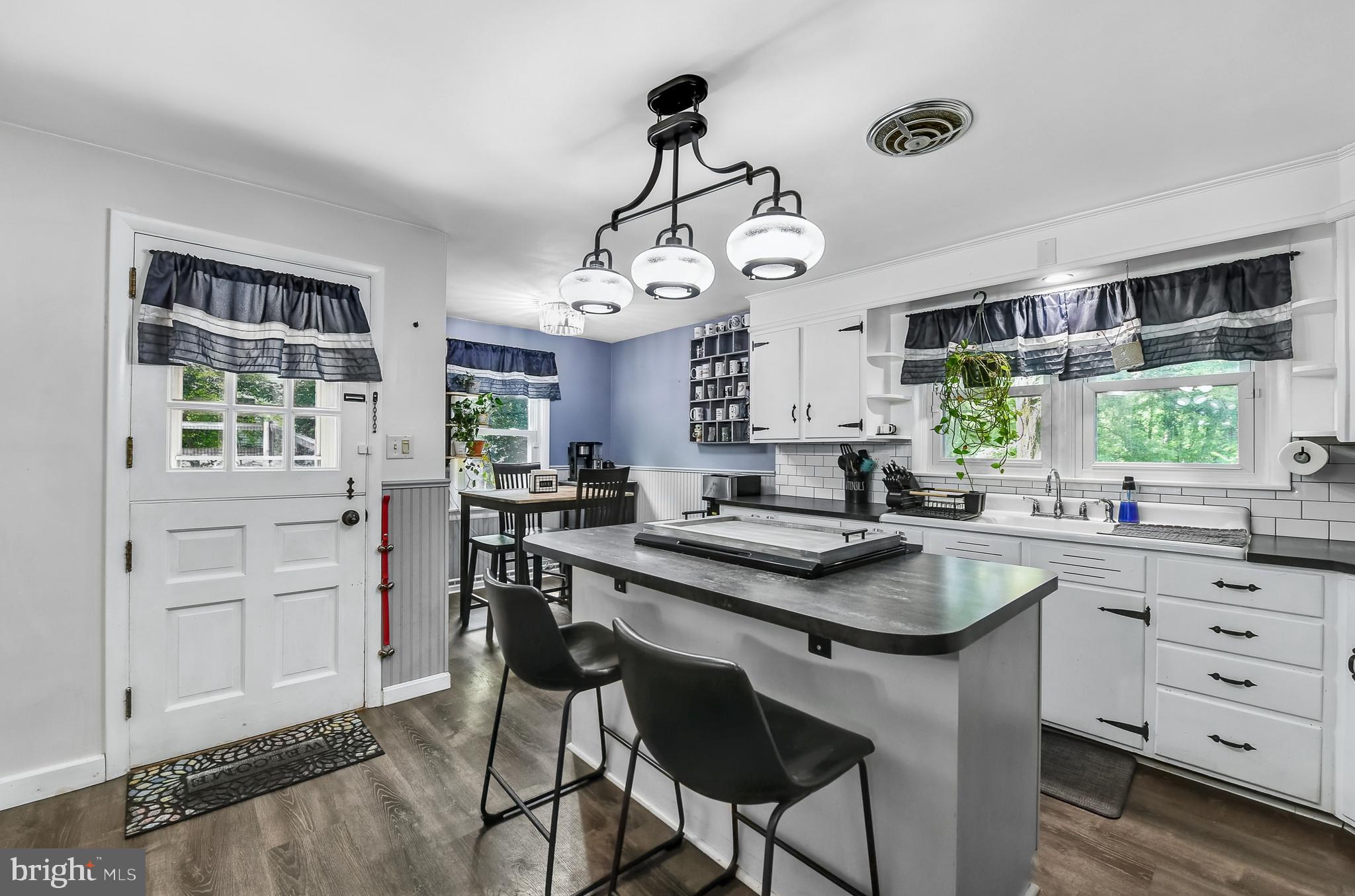 3226 State Hill Road Reading, PA 19608 - Photo 6 of 54