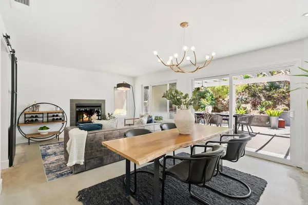 $2,049,000 | 1609 Honeysuckle Court, Encinitas, CA 92024