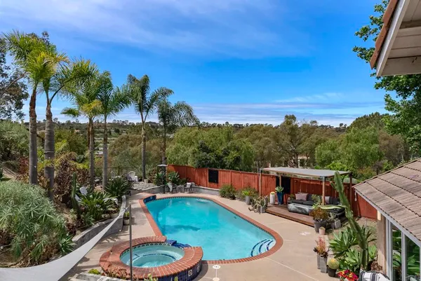 $2,049,000 | 1609 Honeysuckle Court, Encinitas, CA 92024