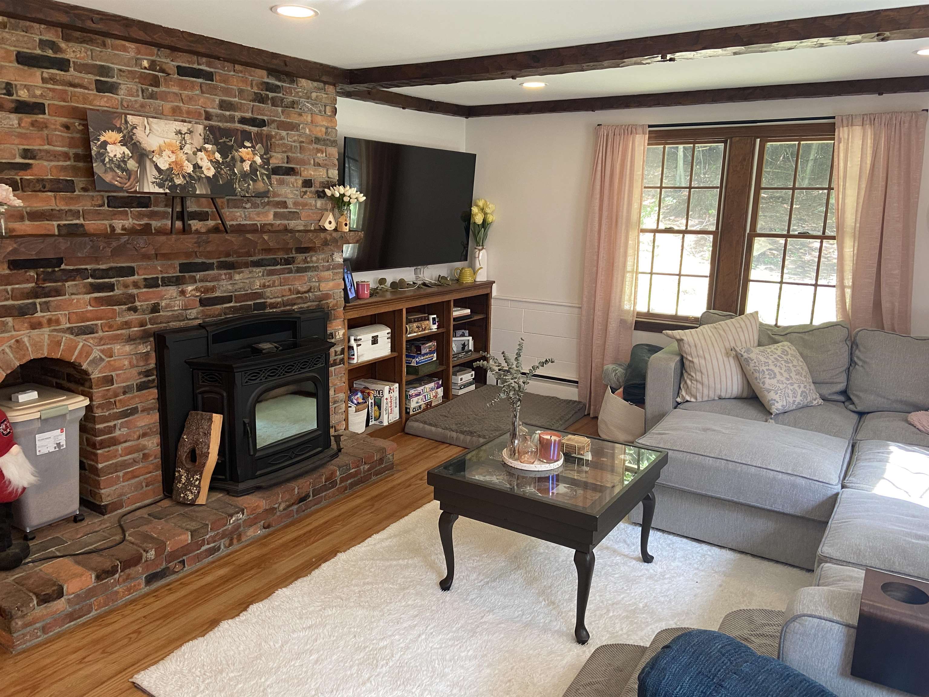 19 Kings Lane Keene, NH 03431 - Photo 4 of 35