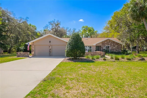$425,000 | 9800 East Regency Row, Inverness, FL 34450
