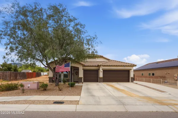 $417,900 | 301 West Vista Monte Drive, Corona de Tucson, AZ 85641