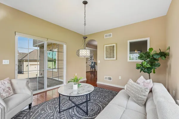 $989,900 | N55W20970 Carters Crossing Circle, Menomonee Falls, WI 53051