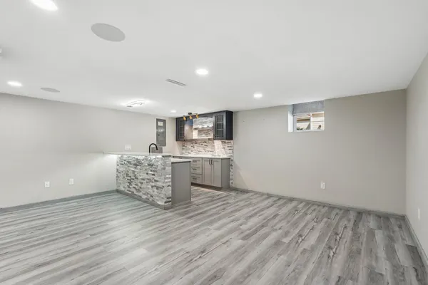 $989,900 | N55W20970 Carters Crossing Circle, Menomonee Falls, WI 53051