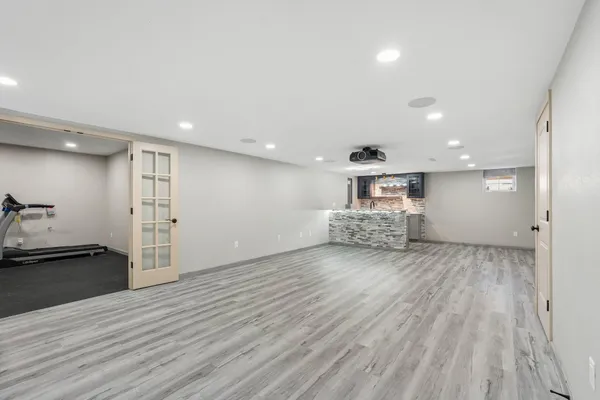 $989,900 | N55W20970 Carters Crossing Circle, Menomonee Falls, WI 53051