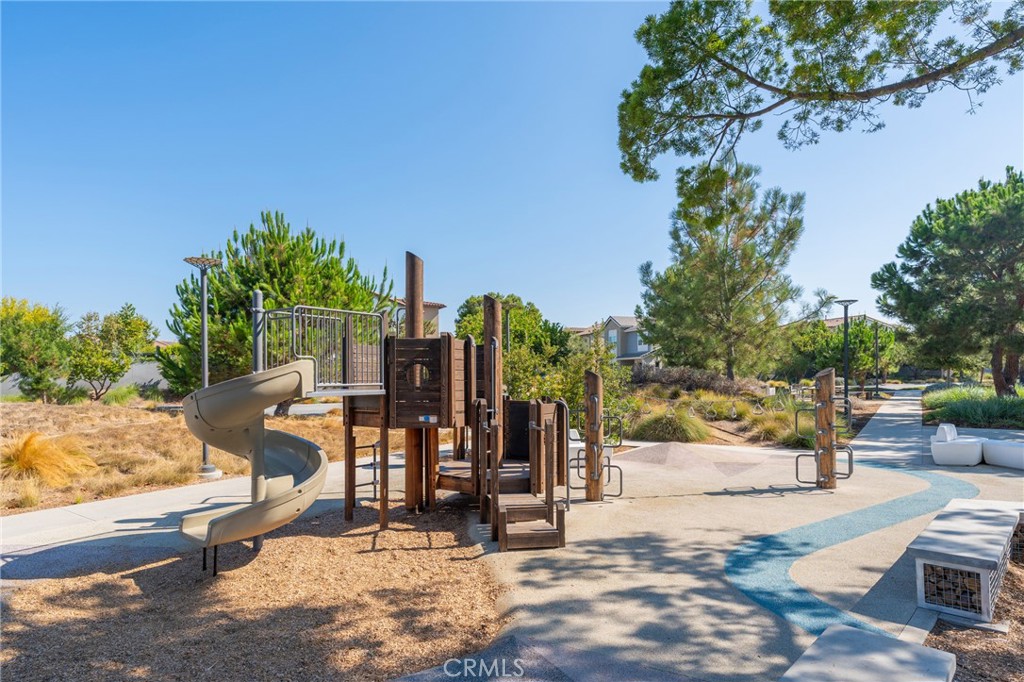 102 Spectacle Irvine, CA 92618 - Photo 38 of 40 a view of outdoor space with seating area