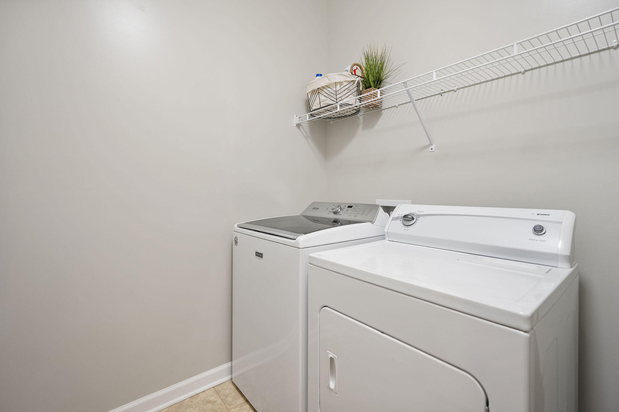 265 Decatur Drive Summerville, SC 29486 - Photo 18 of 58 Laundry
