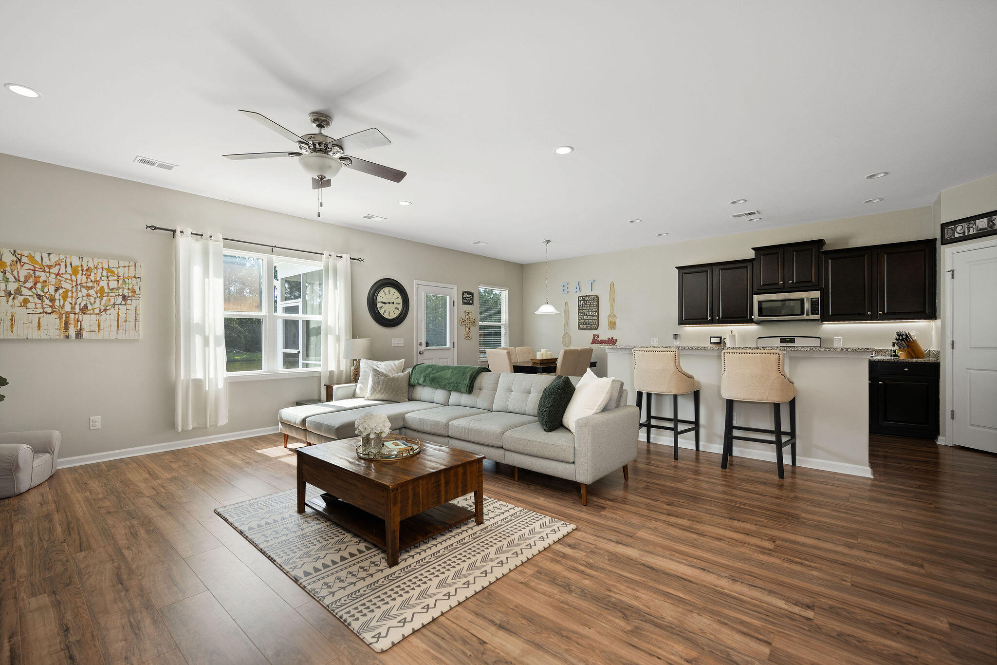 265 Decatur Drive Summerville, SC 29486 - Photo 9 of 58 Living Room