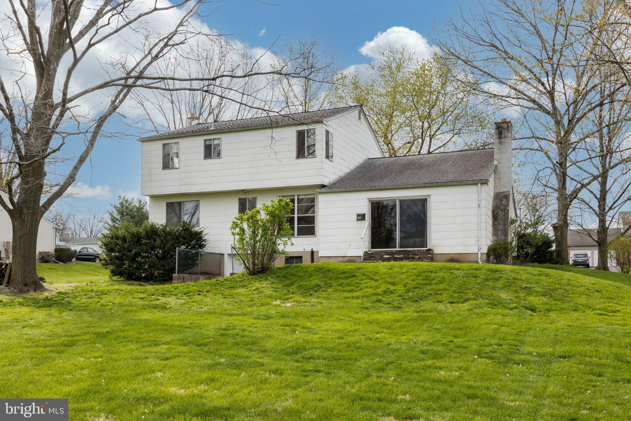 211 Manor Road Harleysville, PA 19438 - Photo 3 of 31 Gallery Image 3