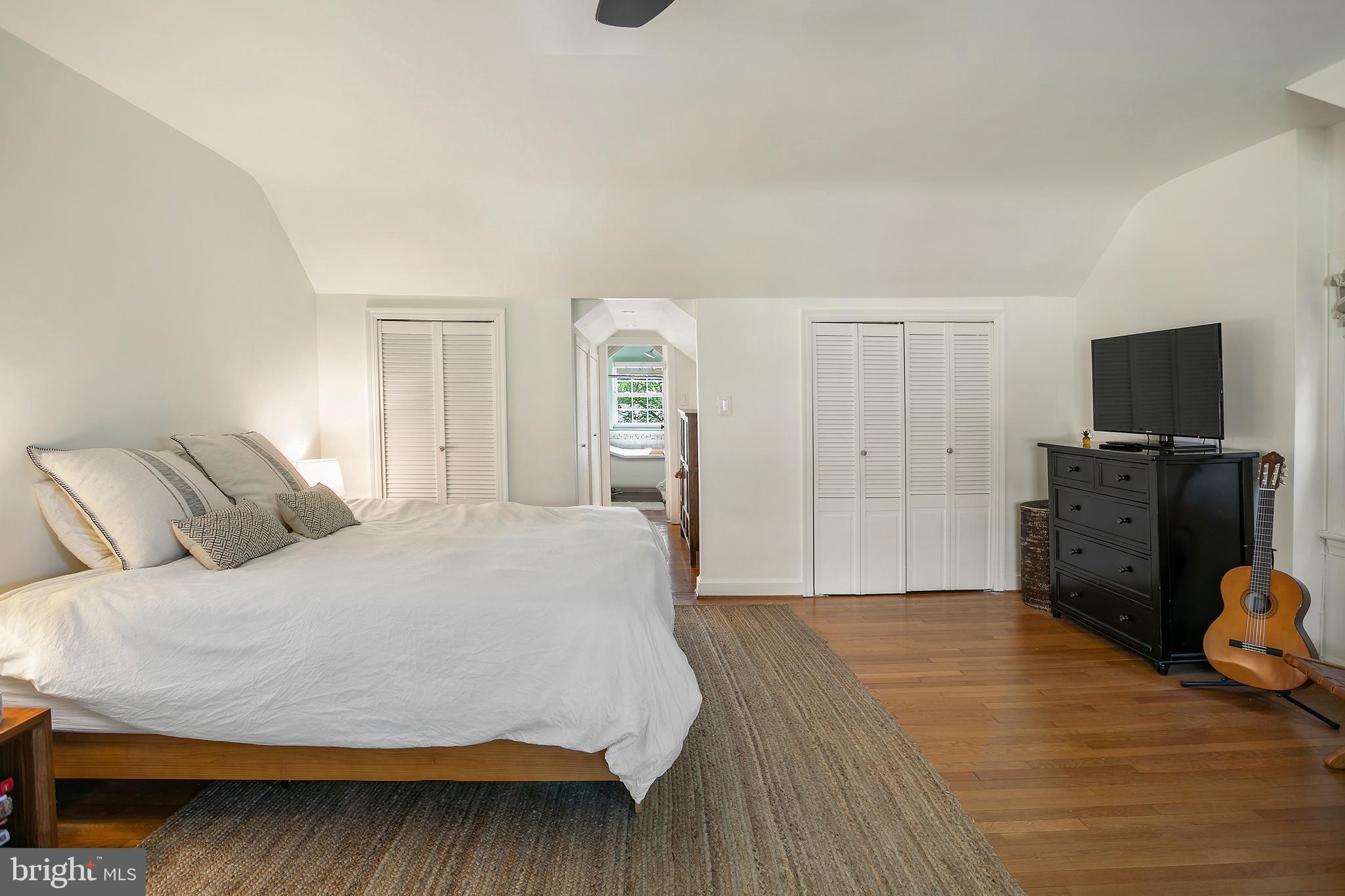 5015 Fulton Street Northwest Washington, DC 20016 - Photo 22 of 49 Master bedroom