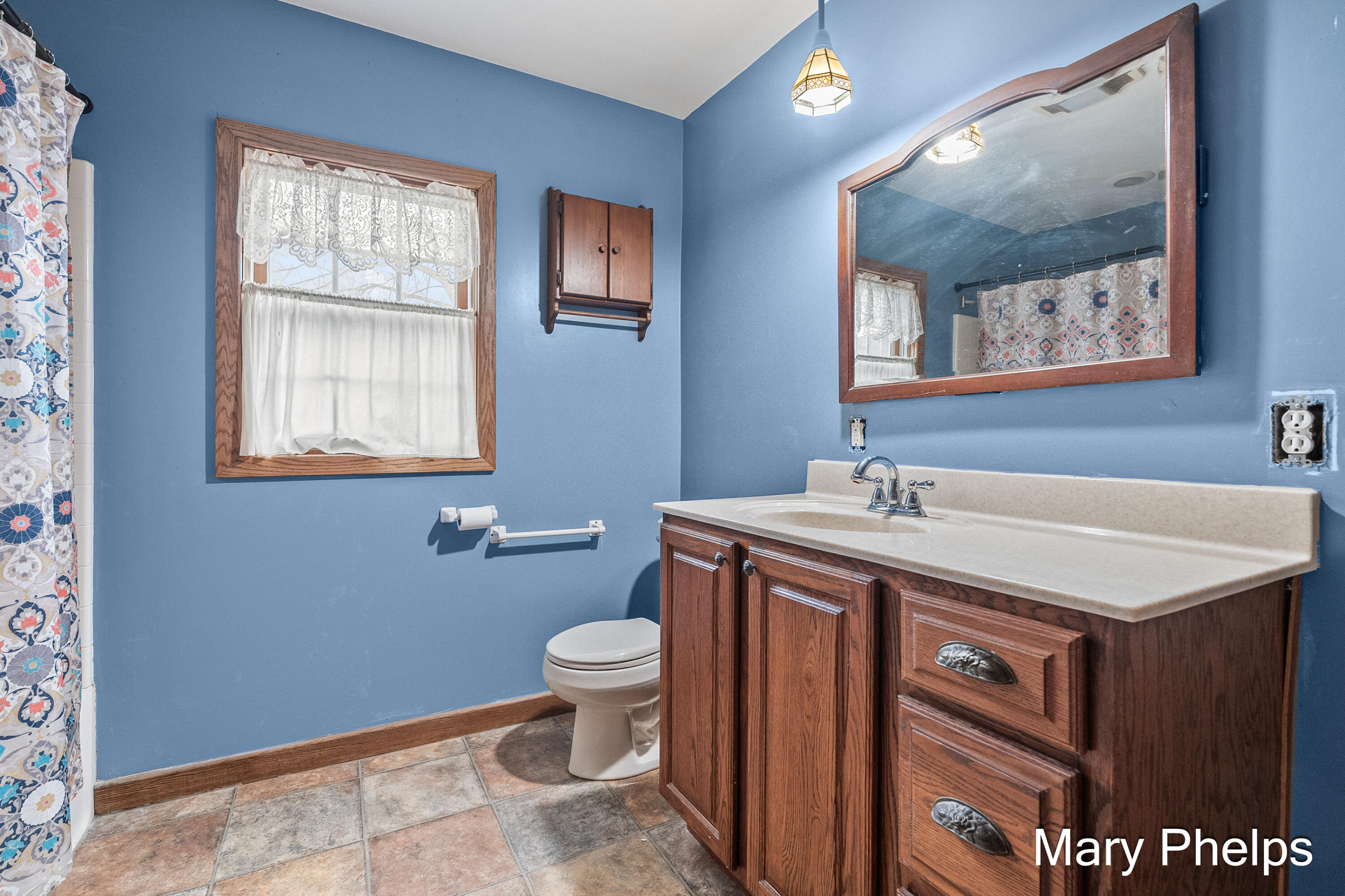 238 41st Street Allegan, MI 49010 - Photo 14 of 51 Main floor bath