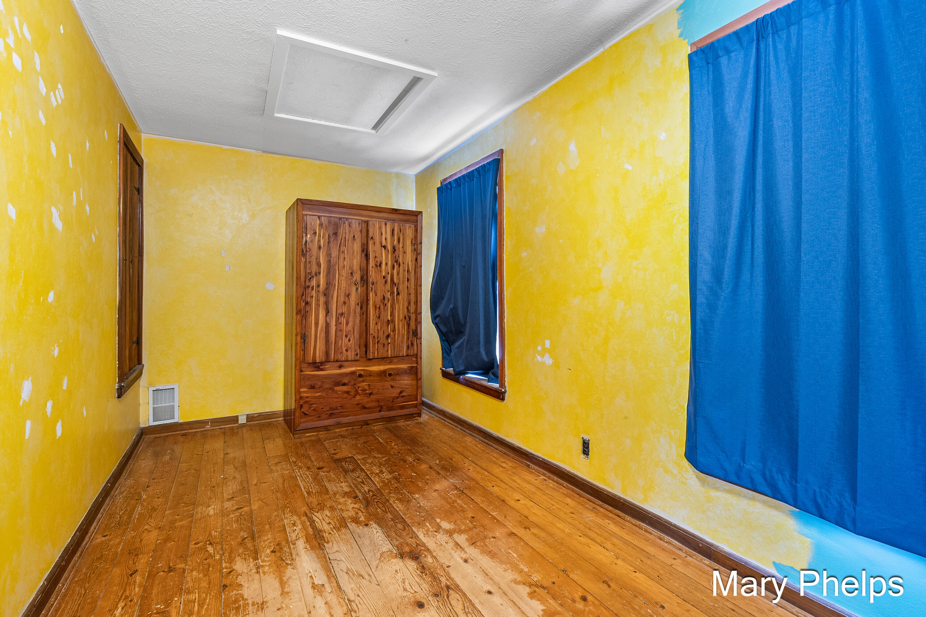 238 41st Street Allegan, MI 49010 - Photo 22 of 51 Upstairs bedroom