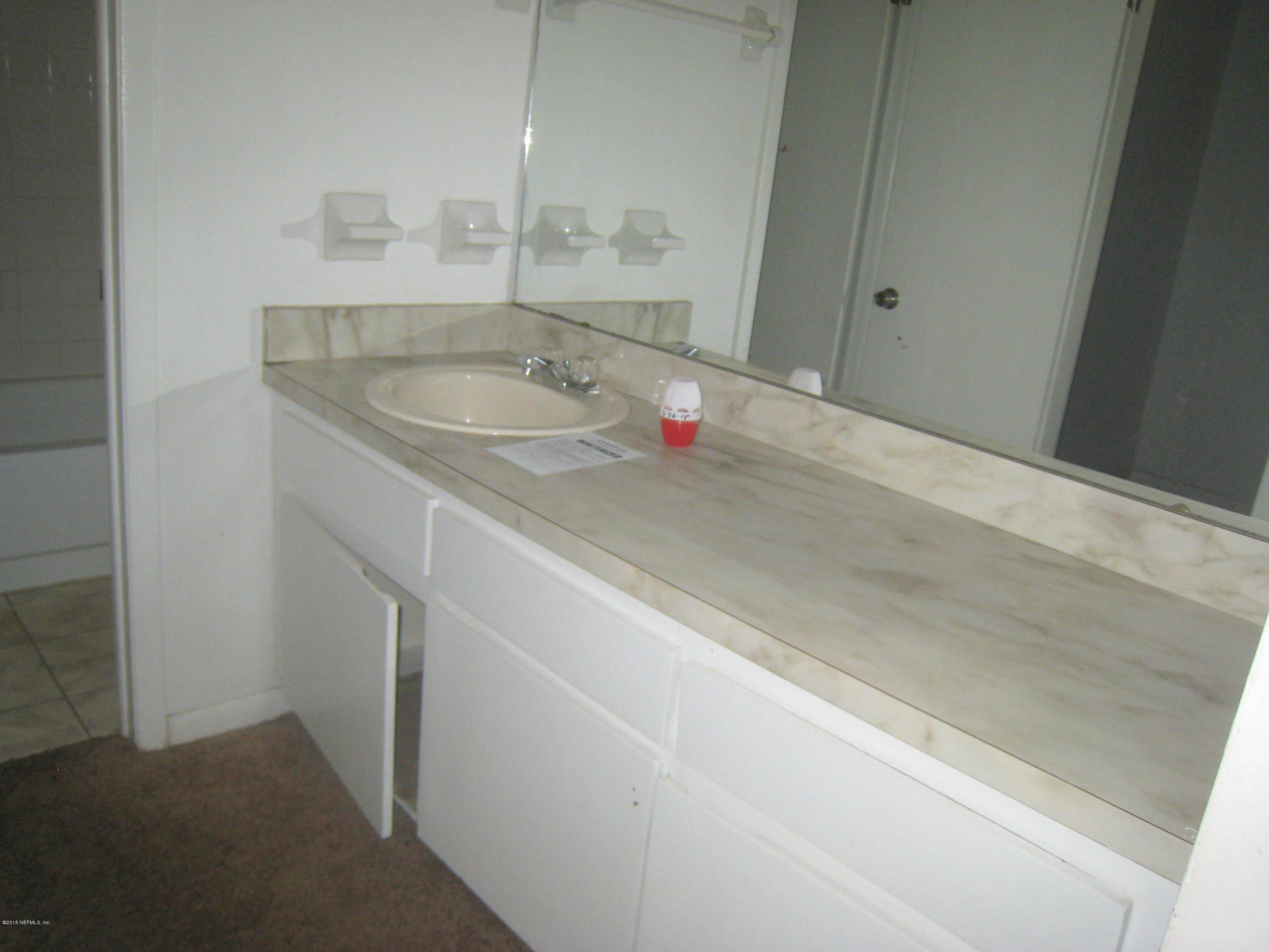 7539 Pheasant Path Drive Jacksonville, FL 32244 - Photo 12 of 19 Master Bathroom