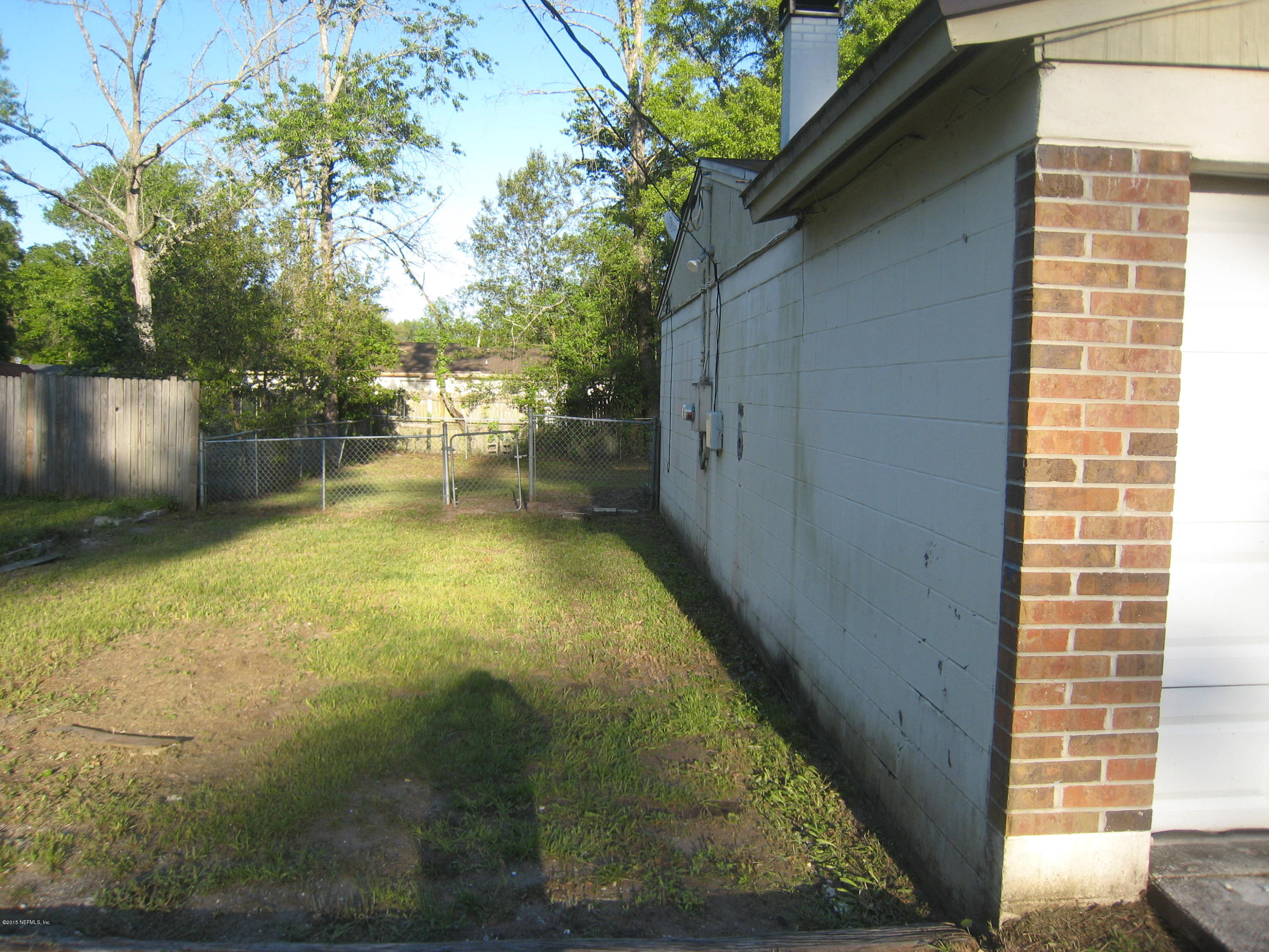 7539 Pheasant Path Drive Jacksonville, FL 32244 - Photo 18 of 19 side