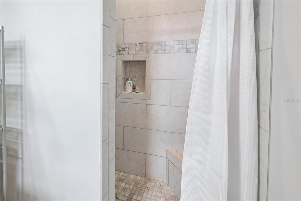 6095 Southwest 82nd Place Trenton, FL 32693 - Photo 39 of 44 a bathroom with a shower
