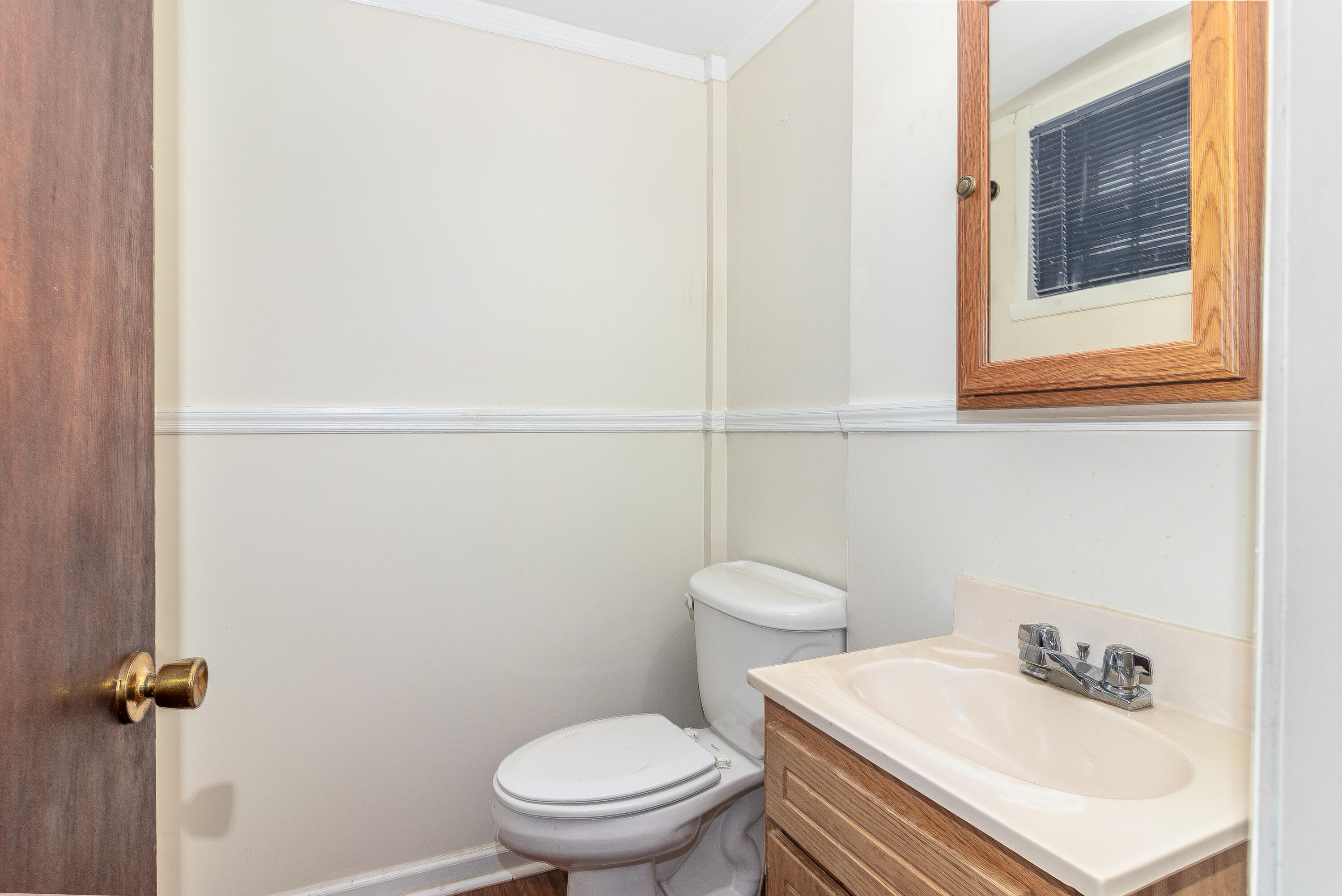 3618 Jonathan Circle Augusta, GA 30906 - Photo 23 of 31 Half bath on lower level