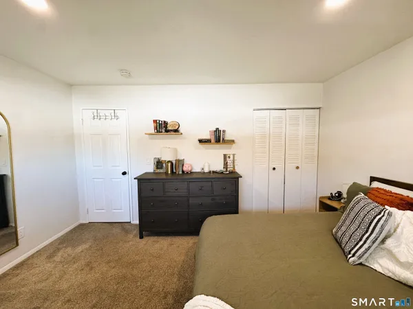 $2,150 | 18 Harry Brook Village, Unit 18, New Milford, CT 06776