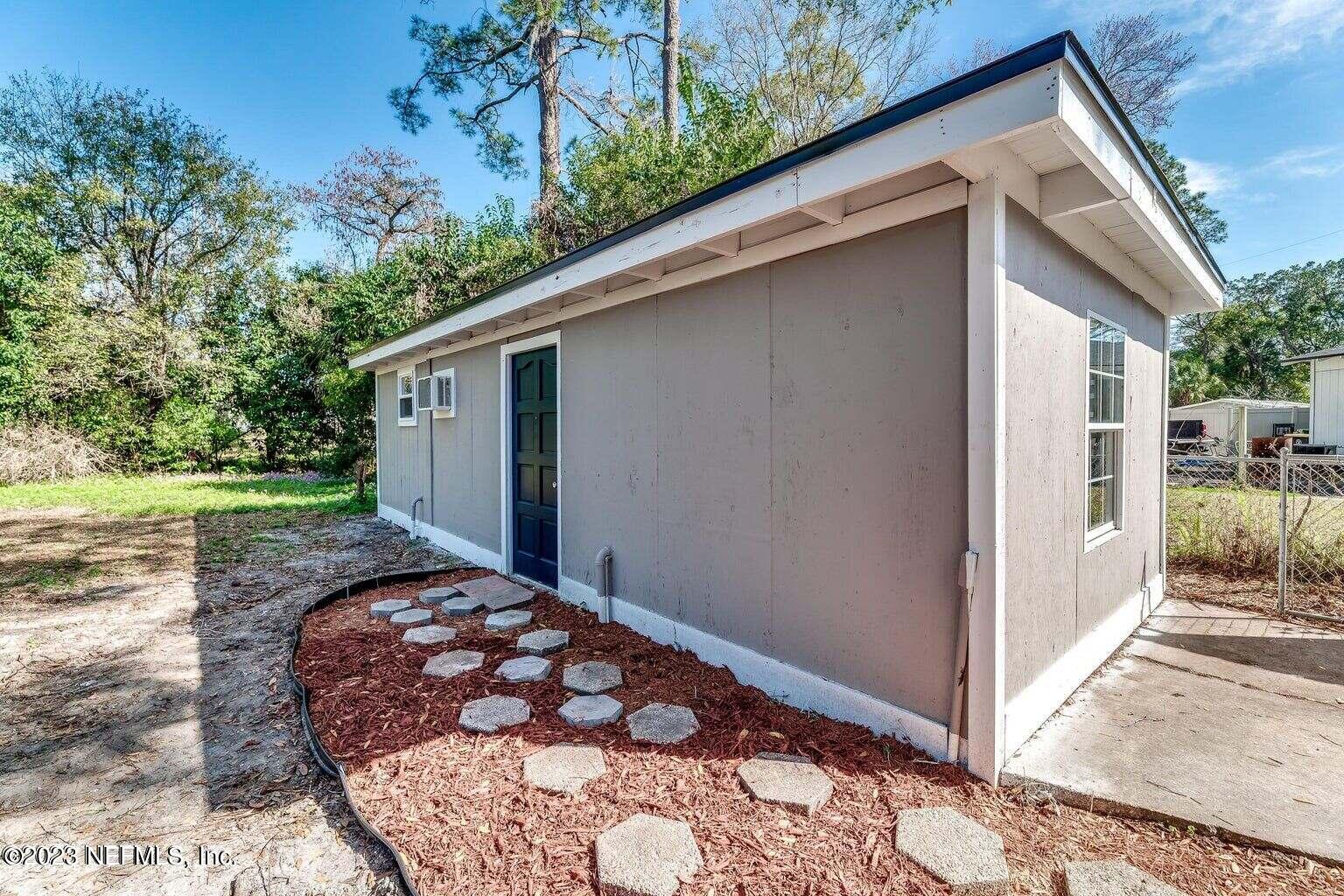 4917 Dundee Road Jacksonville, FL 32210 - Photo 24 of 29 31-web-or-mls-20230130230100924680000000