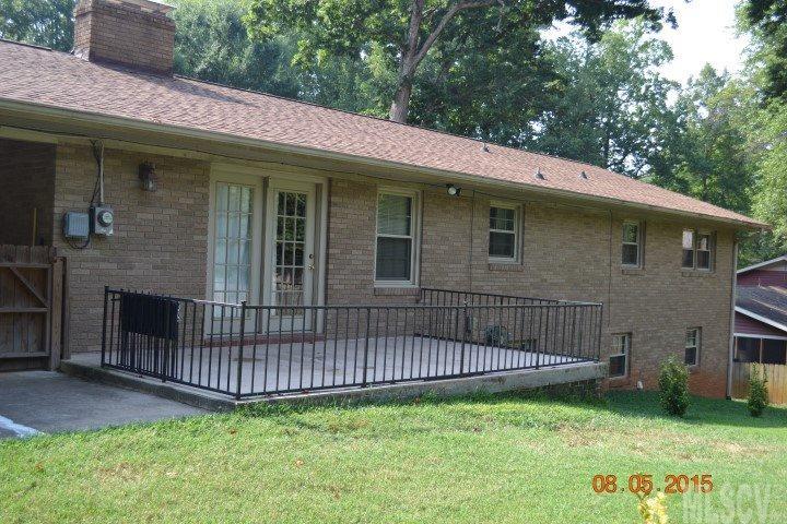 802 7th Avenue Southwest Conover, NC 28613 - Photo 18 of 25 Gallery Image 18