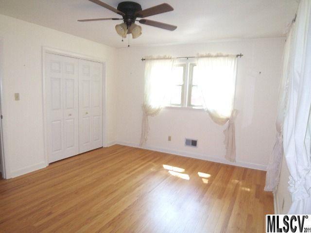 802 7th Avenue Southwest Conover, NC 28613 - Photo 9 of 25 Gallery Image 9