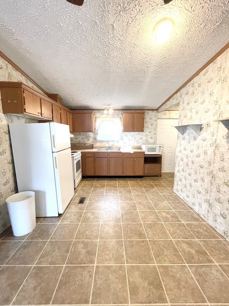 100 Bailey Street Gaffney, SC 29340 - Photo 4 of 28 Gallery Image 4