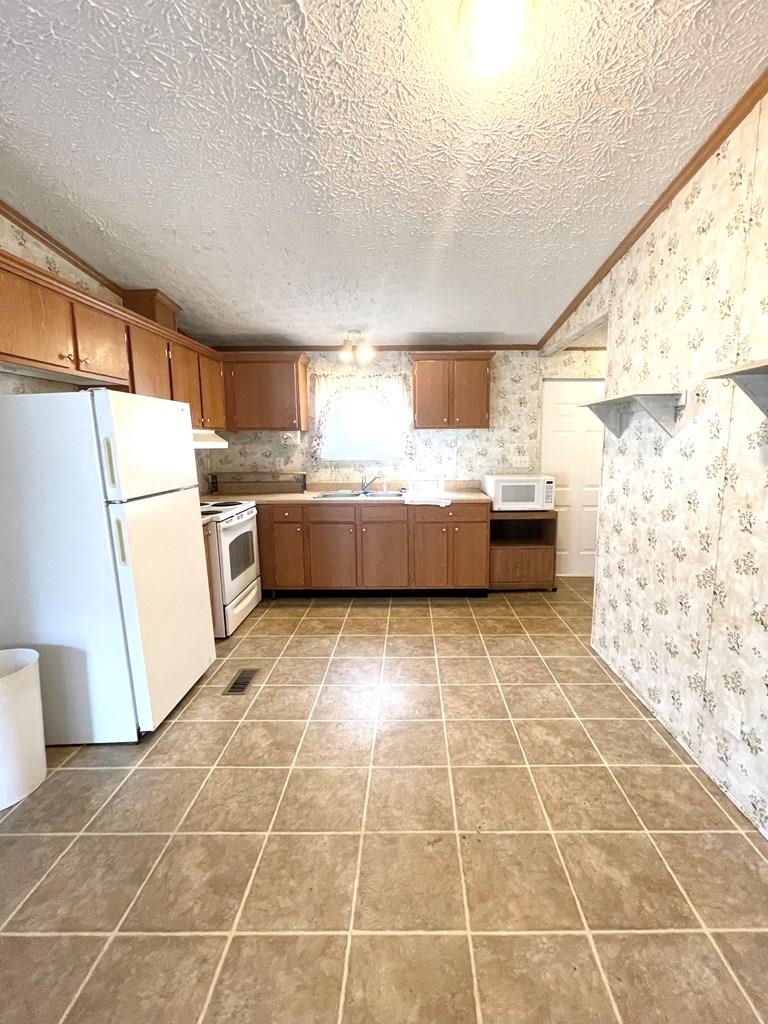 100 Bailey Street Gaffney, SC 29340 - Photo 7 of 28 Gallery Image 7