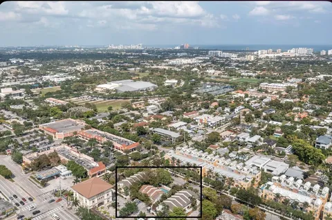 $449,900 | 563 Northeast 7th Avenue, Fort Lauderdale, FL 33301