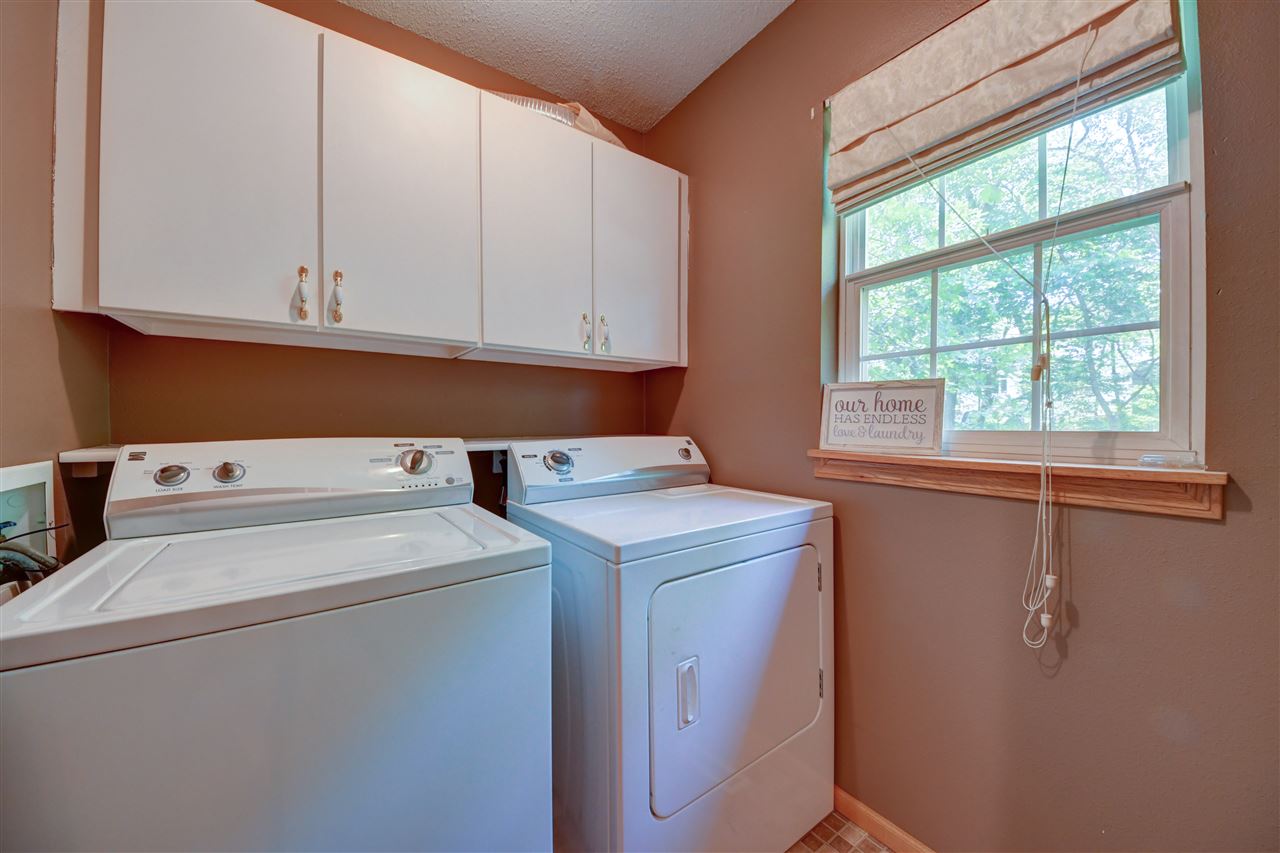 4909 North Willowbend Road Northeast Cedar Rapids, IA 52411 - Photo 24 of 43 Gallery Image 24